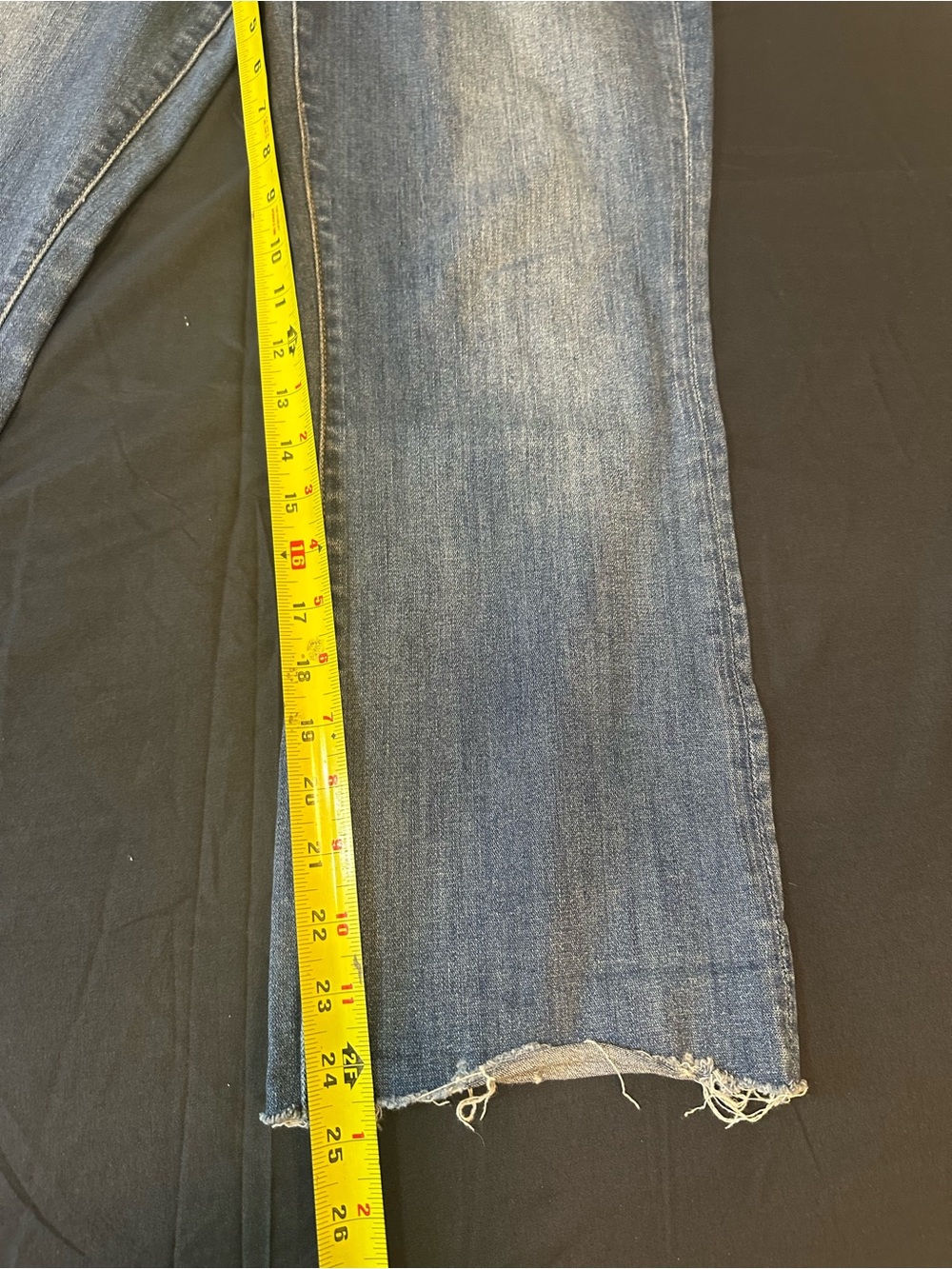 American Eagle Outfitters Medium Blue High-Rise Wide Leg Jeans - Picture 9 of 10